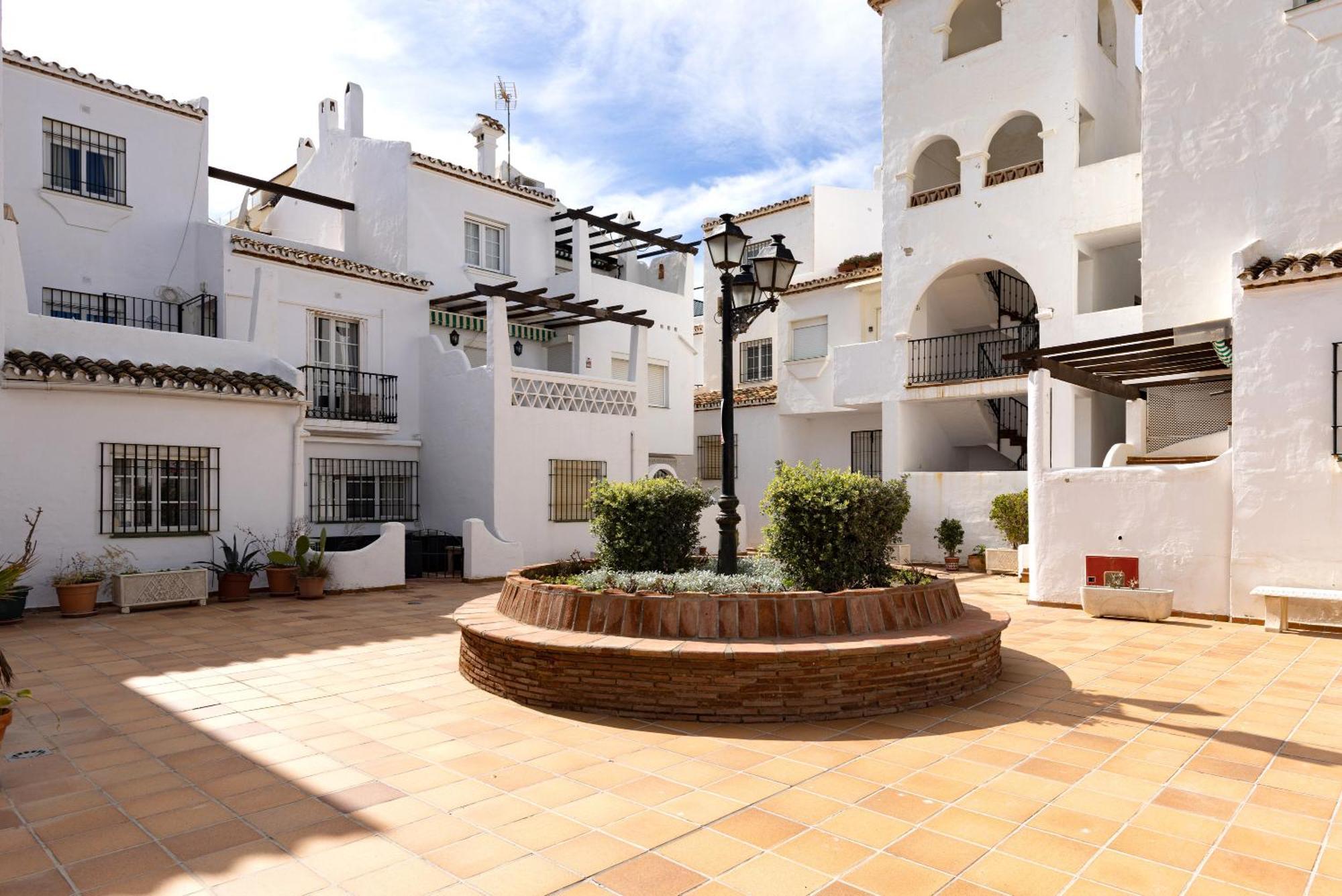 Los Flamencos Manilva Apartment Exterior photo